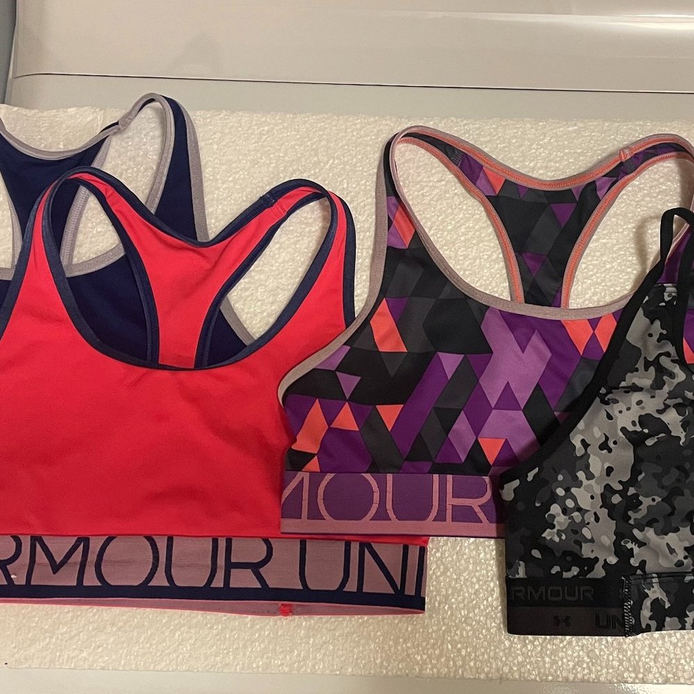 4 Under Armour UA Sports Bras Youth Large YLG